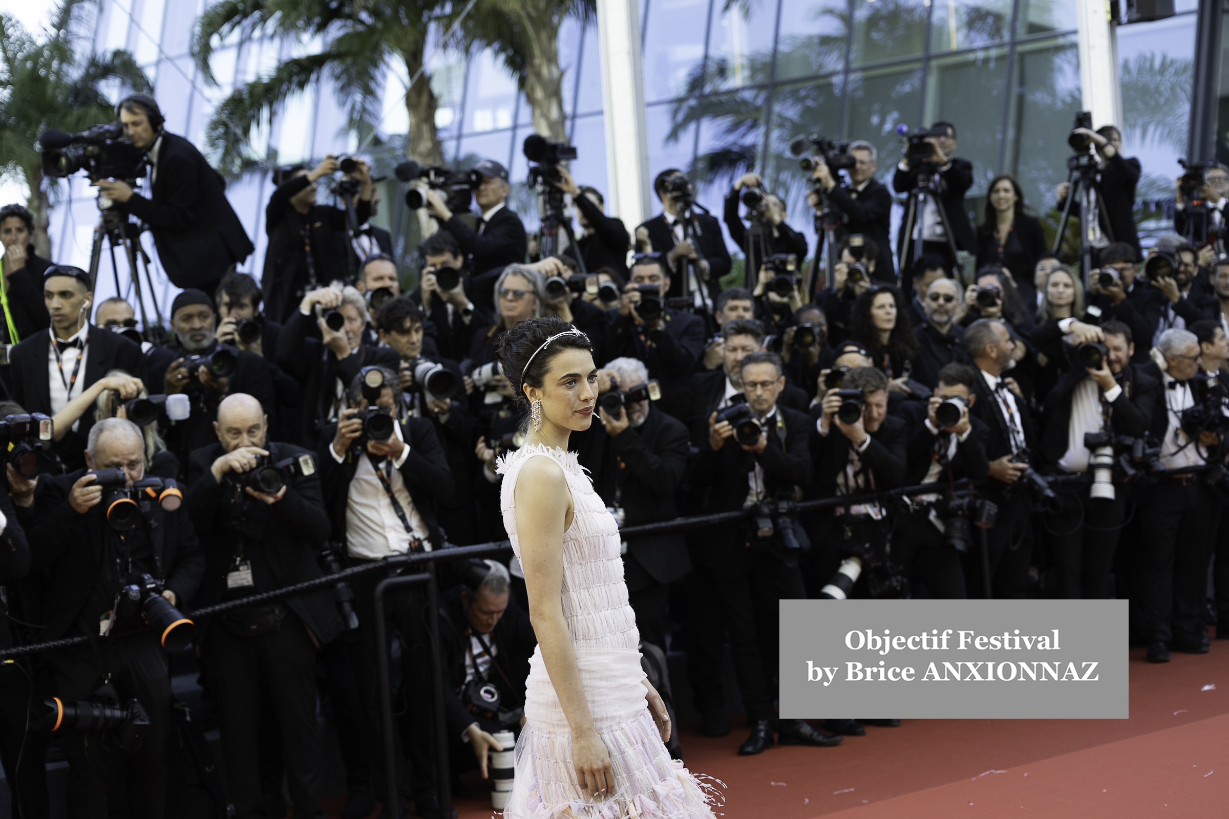 Kinds  Of  Kindness / 77th Cannes International Film Festival / Objectif Festival by Brice ANXIONNAZ